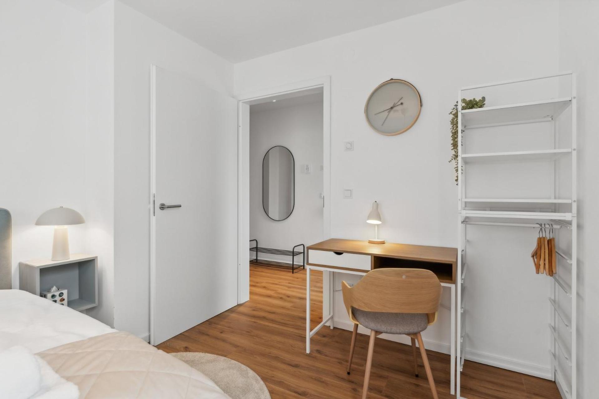 Deluxe Apartment In Bielefeld City Mit Parkplatz Und Balkon Ngoại thất bức ảnh